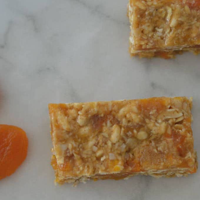 No bake apricot muesli bars
